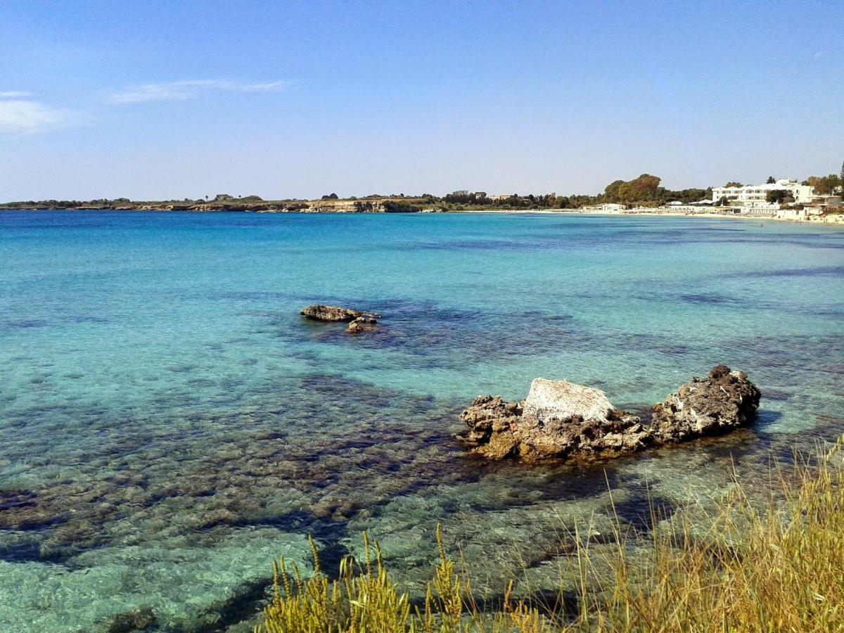 A Due Passi Dal Mare Con Piscina Villa ฟอนตาเน บีอานเก ภายนอก รูปภาพ