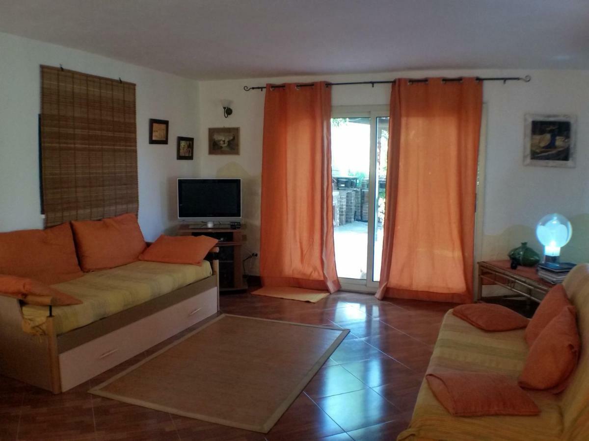 A Due Passi Dal Mare Con Piscina Villa ฟอนตาเน บีอานเก ภายนอก รูปภาพ